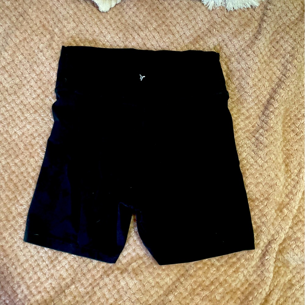 Old navy biker shorts, 6" longer length